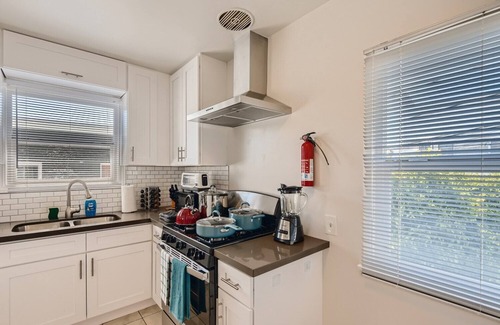 San Clemente Apartamento | Signature KING 1BR Apt In San Clemente Beach! (AC)