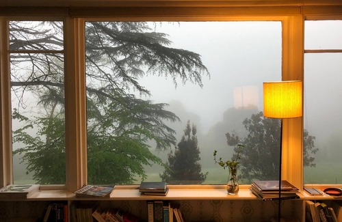 Mount Dandenong Casa | Silvan Dam View - Family Mountain House