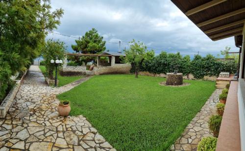 Stylida Casa | Silver Cape Raches on the sea