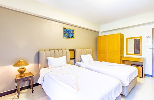 Lat Krabang Hotel | Silver Gold Garden Suvarnabhumi Airport