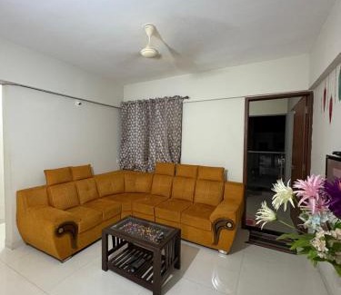 Kolhapur Apartamento | Silver Homes 1bhk Apartment Stay On 7th floor