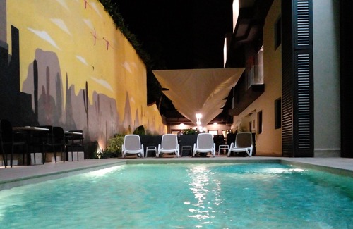 Angre Hotel | Silver Moon Hotel