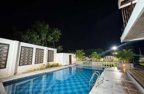 Chevella Villa | Silver Nest Farms 3BR Villa with Pool by Homeyhuts