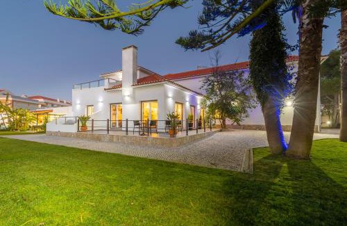 Consolacao Casa | Silver Seahorse Garden Retreat