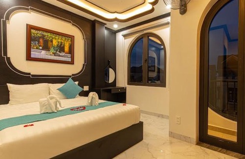 Cam Chau Cama Y Desayuno | Simon House Hoi An