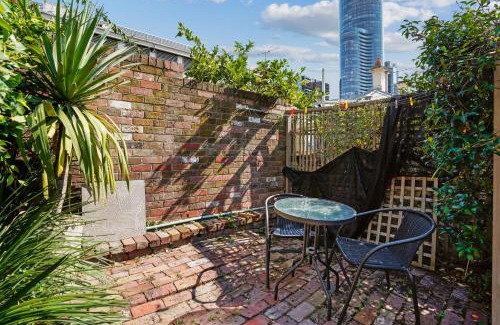 South Yarra Hotel | Simple Comfort - One bedder in South Yarra