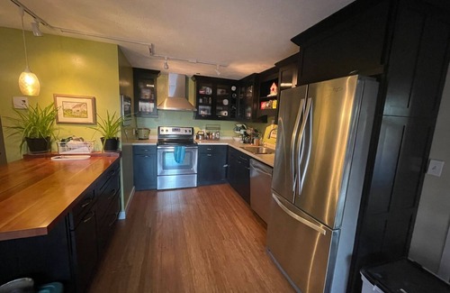 Damariscotta Condominio | Simple living in Midcoast Maine