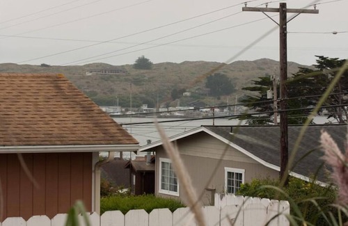 Old Town Casa | SIMPLICITY - Simple says it all, in town, nice views.