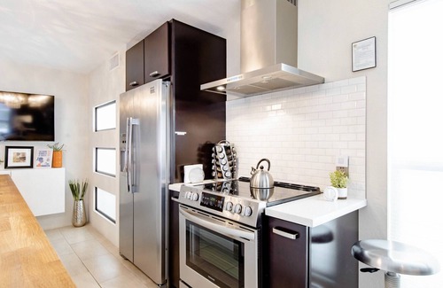 Palm Springs Condominio | Alojamiento de cinco estrellas ⭐️⭐️⭐️⭐️⭐️ a precios de dos estrellas!