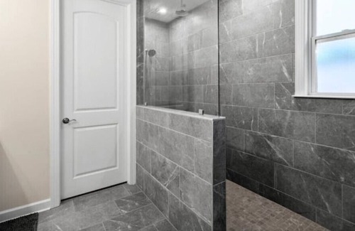 Mint Hill Casa | Single Level, Open Floor Plan w/ Indoor Fire Place