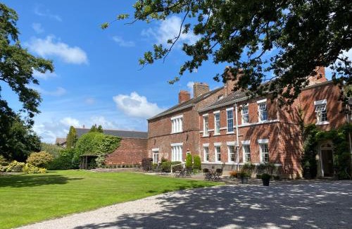 Poulton-le-Fylde Casa | Singleton Lodge Country House Hotel