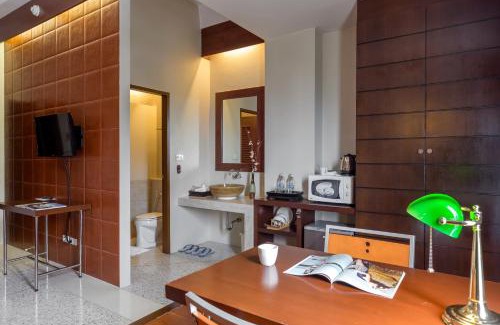 Talat Yai Hotel | Sino House Phuket Hotel - SHA Plus