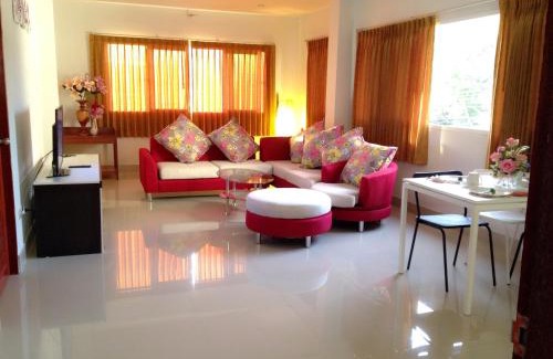 Ko Sire Apartamento | Siray House