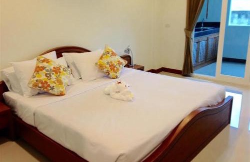 Ko Sire Apartamento | Siray House