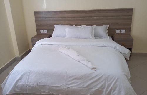 Kimana Hotel | Sironosim Garden Hotel ltd