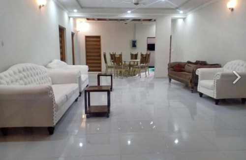 Lahore Hotel | Sitara Hotel