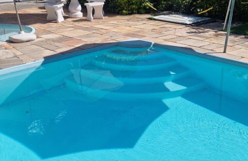 Santa Isabel Casa | Sitio lindo - ideal para festas e passar o dia 40pessoas