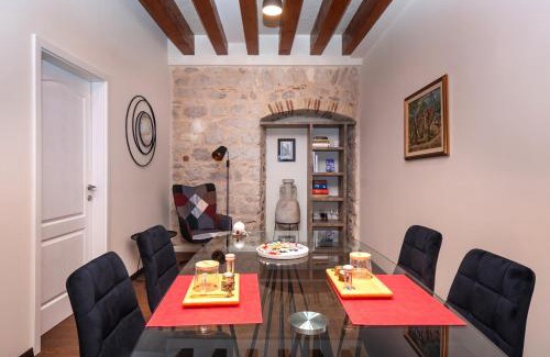 Grad Apartamento | Sizgoric Palace Suites Sibenik