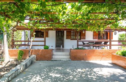 Gythio Casa | Skala Cottage holiday under the sun