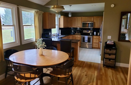 Skaneateles Casa | Skaneateles Getaway