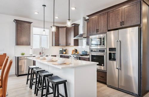 Park City Casa | Ski area close 5br 5.5ba resort views sleeps 15