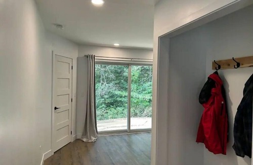 Jay Cabaña | Ski, Bike and family fun at "The Future" cottage.