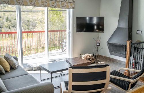 Notre-Dame-Auxiliatrice-de-Buckland Apartamento | Ski Condo - Mont du Midi 56