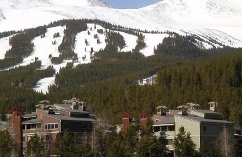 Breckenridge Condominio | Ski Hill 18 Downtown Condos with on-site Hot Tub