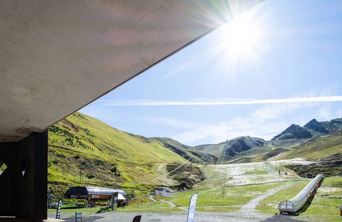 Peyragudes Apartamento | Apartamento T3 para 6 personas frente a pistas con acceso a Spa en Peyresourde