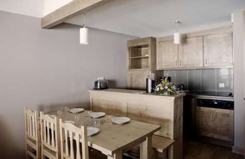 La Bresse Apartamento | Al pie de los comercios, piscina, balcón, parking, tv, 41-45m², La Bresse