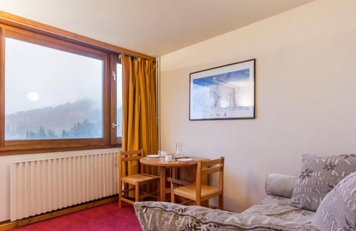 Plagne Centre Apartamento | Al pie de las pistas de esquí, 8.o piso, vista montaña, balcón, tv, local para esquís, 16m²