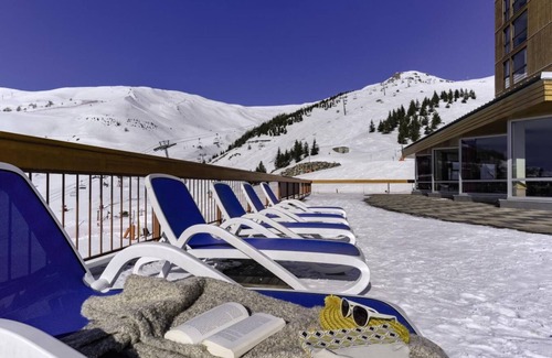 Orcieres-Merlette Apartamento | Ski-in/ski-out & foot of the slopes, view resort, tv, ski locker, 25-30m², Orcières Merlette 1850