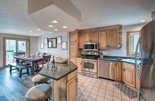 Lutsen Casa | Ski-In, Ski-Out Townhome w/Lutsen Mtn Views!