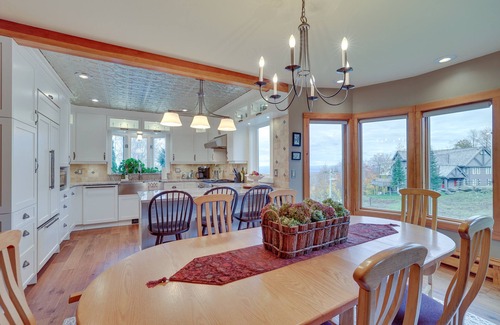 North Troy Casa | Ski-In/Ski-Out w/ Sauna in Jay Ski Peak Resort!