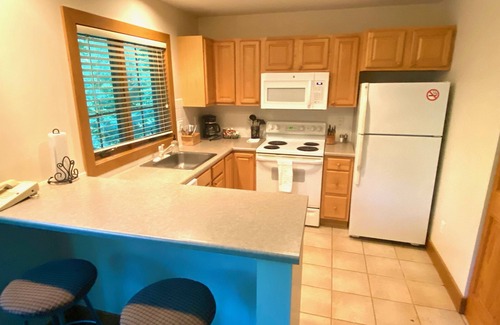 Boyne City Condominio | Ski-in walk-out Condo at Boyne Mountain