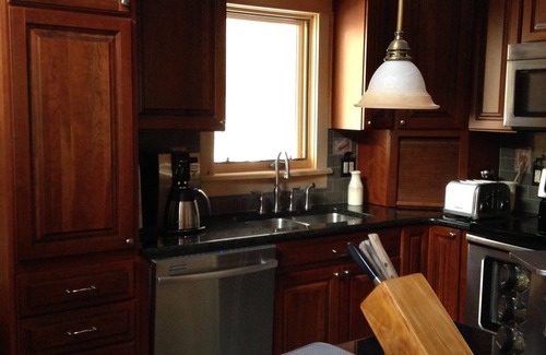 Athol Cabina | SKI TIME! ADIRONDACK LINCOLN LOG CABIN