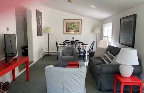 Dorset Cabaña | Ski weekend Getaway - Stones Throw Cottage