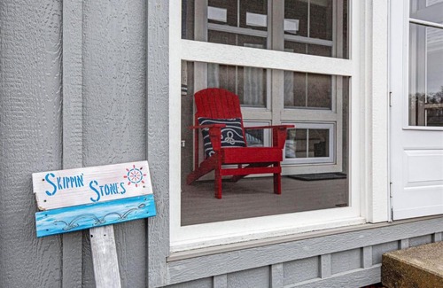 Ottawa Casa | Skippin` Stones #7