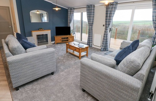 Hasguard Cross Cabaña | SKOMER LODGE, family friendly, with a garden in Broad Haven
