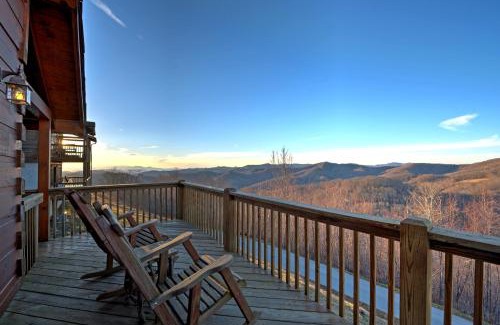 Wolf Laurel Casa | Sky High by Carolina Mornings