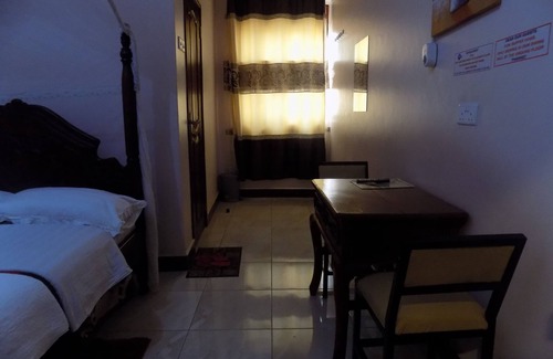 Rukungiri Hotel | Sky Light Hotel