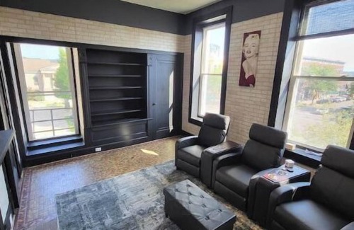 New Philadelphia Apartamento | SkyBox SkyBox
