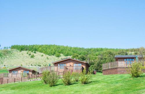 Cupar Chalet De Esquí | Skylark Lodge with Hot Tub