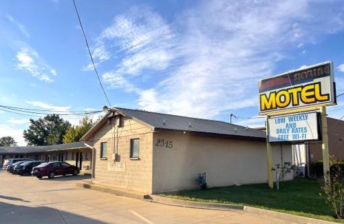 Bartlesville Hotel | Skyline Motel Bartlesville Hwy 75