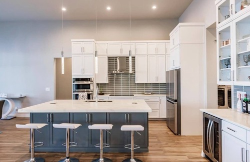 Eight Lakes Casa | Skyline Paradise 5 bed retreat