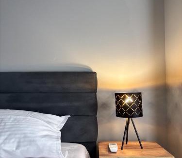 Cluj-Napoca Apartamento | Skyresort- Kingsize Bed, Close To The Airport