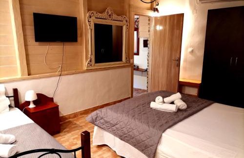 Skyros Town Casa | Skyrosfamilyhouses-Manou