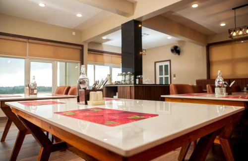 Vayittiri Apartamento | Skyscape Wayanad Lux Pool Resort