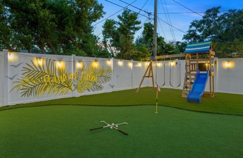 Seminole Casa | Slashin' Staycation Pool Putt Putt Kids Playground