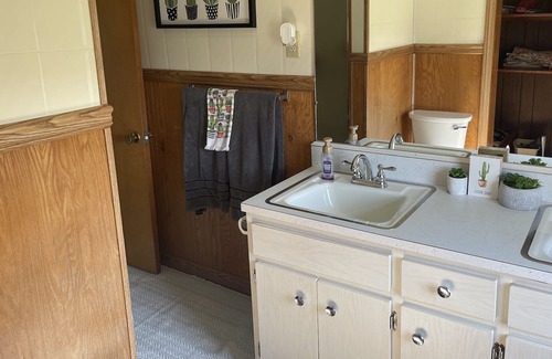 Hadley Otro | Slater Farm- rural getaway